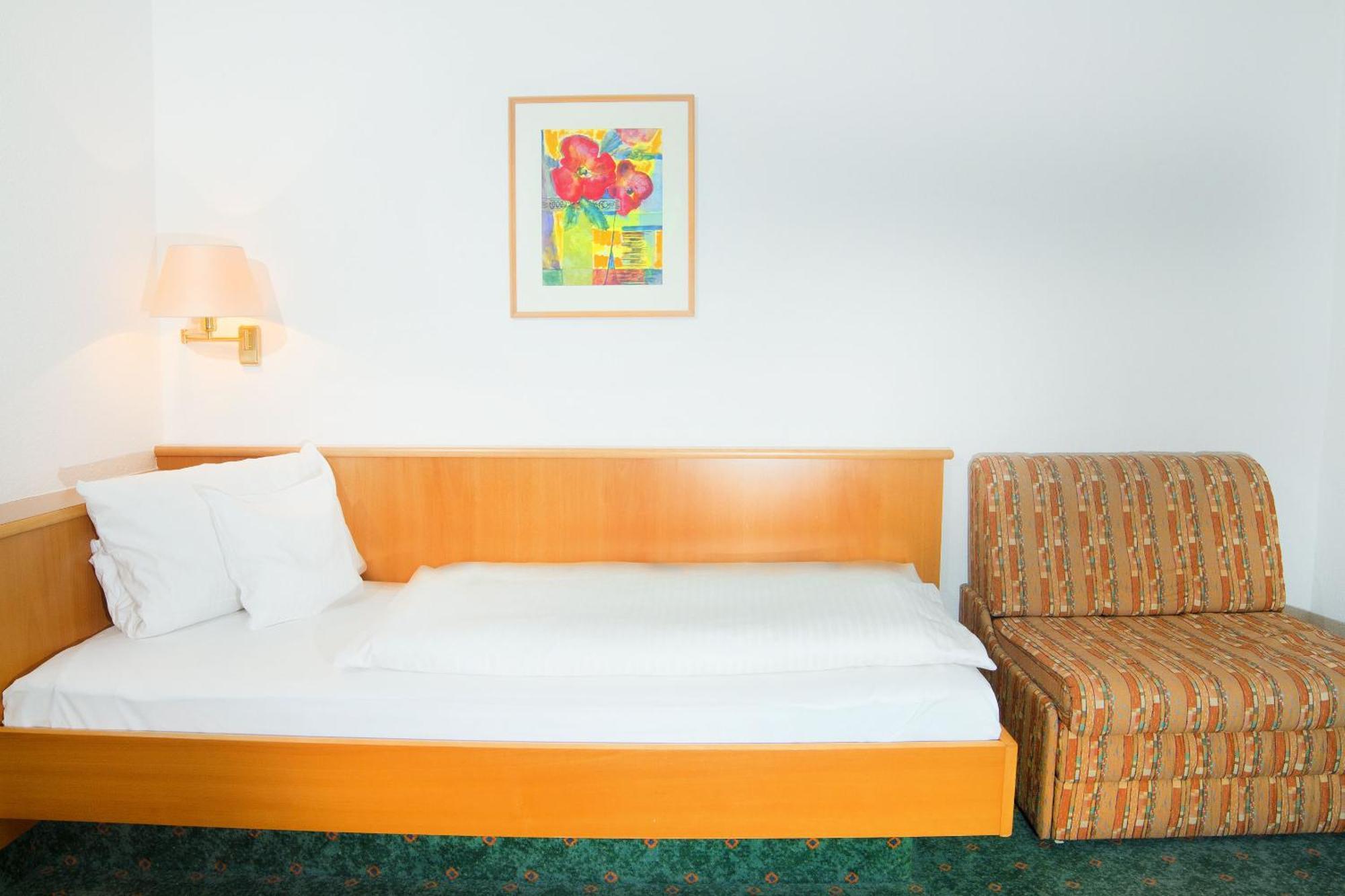 Hotel Zum Hirsch Wertingen Rom bilde