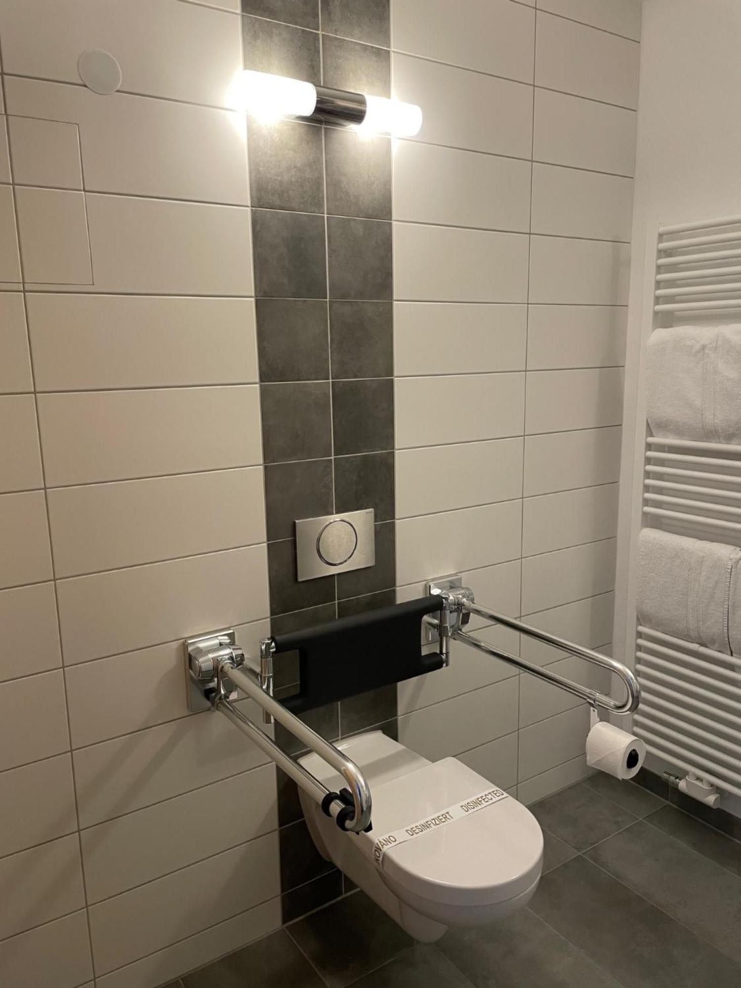 Hotel Zum Hirsch Wertingen Rom bilde