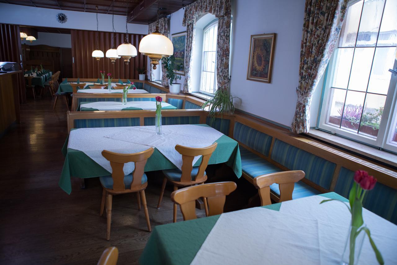 Hotel Zum Hirsch Wertingen Eksteriør bilde
